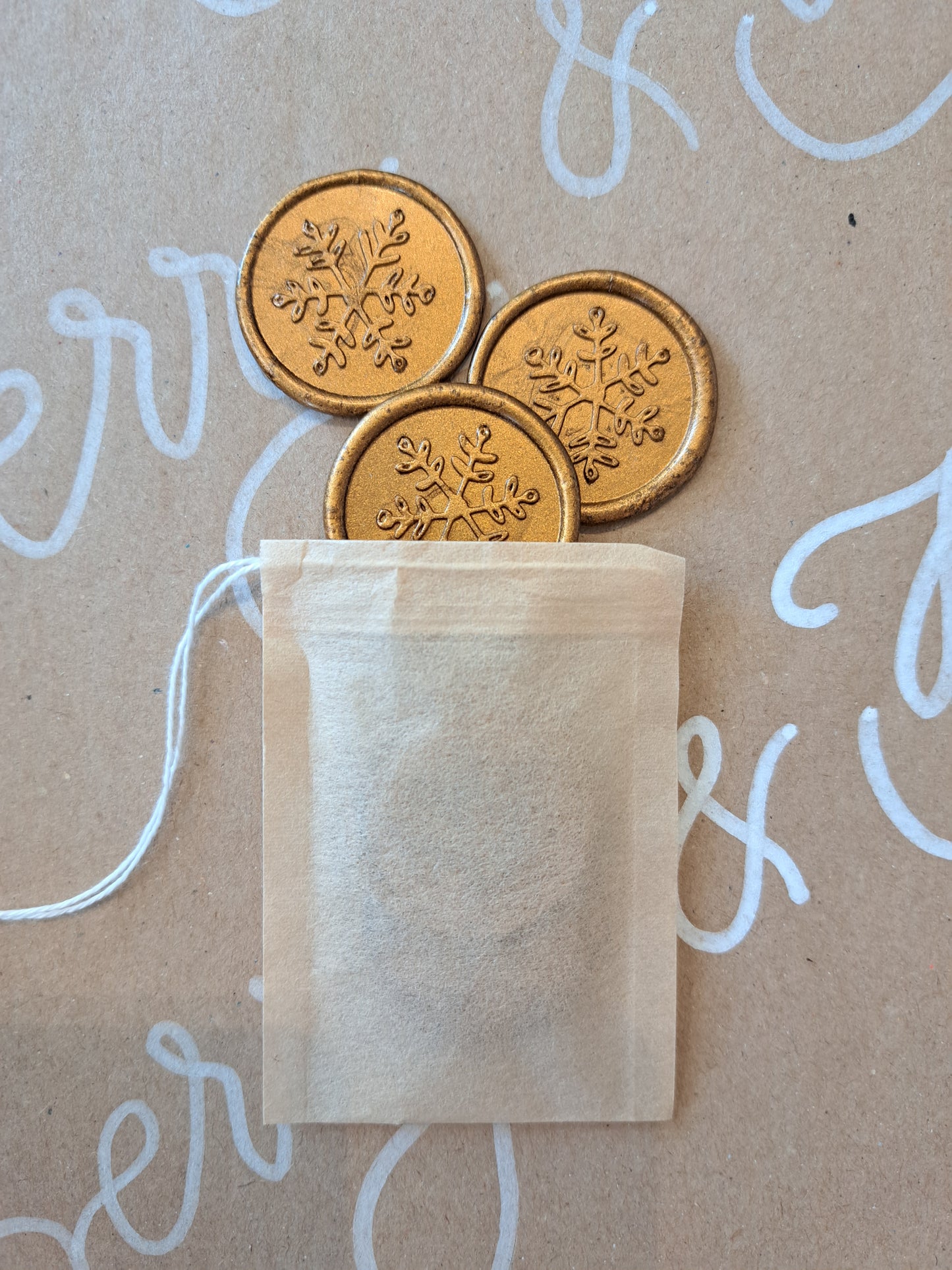 SMALL 'SNOWFLAKE' HAND WRITEN XMAS CARD- LIMITED EDITION